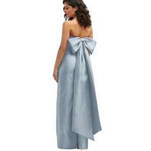 NWT ALFRED SUNG Blue Column Gown with Bow Train